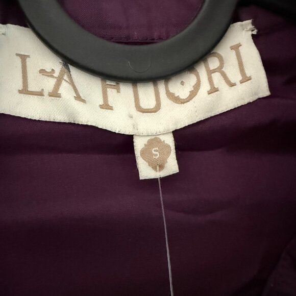 La Fuori Eggplant Silk Ruffle Puff Sleeve Waist Tie Button Blouse Small NEW - Picture 2 of 7